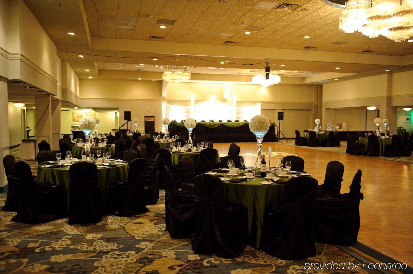 Wyndham Edmonton Hotel And Conference Centre Exterior foto
